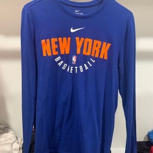 New York Knicks long sleeve T-shirt